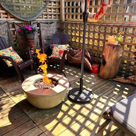 Seas The Day House 5 Star Hottub Pets Bbq Fire Premier Location Hotel Gibsons Exterior foto